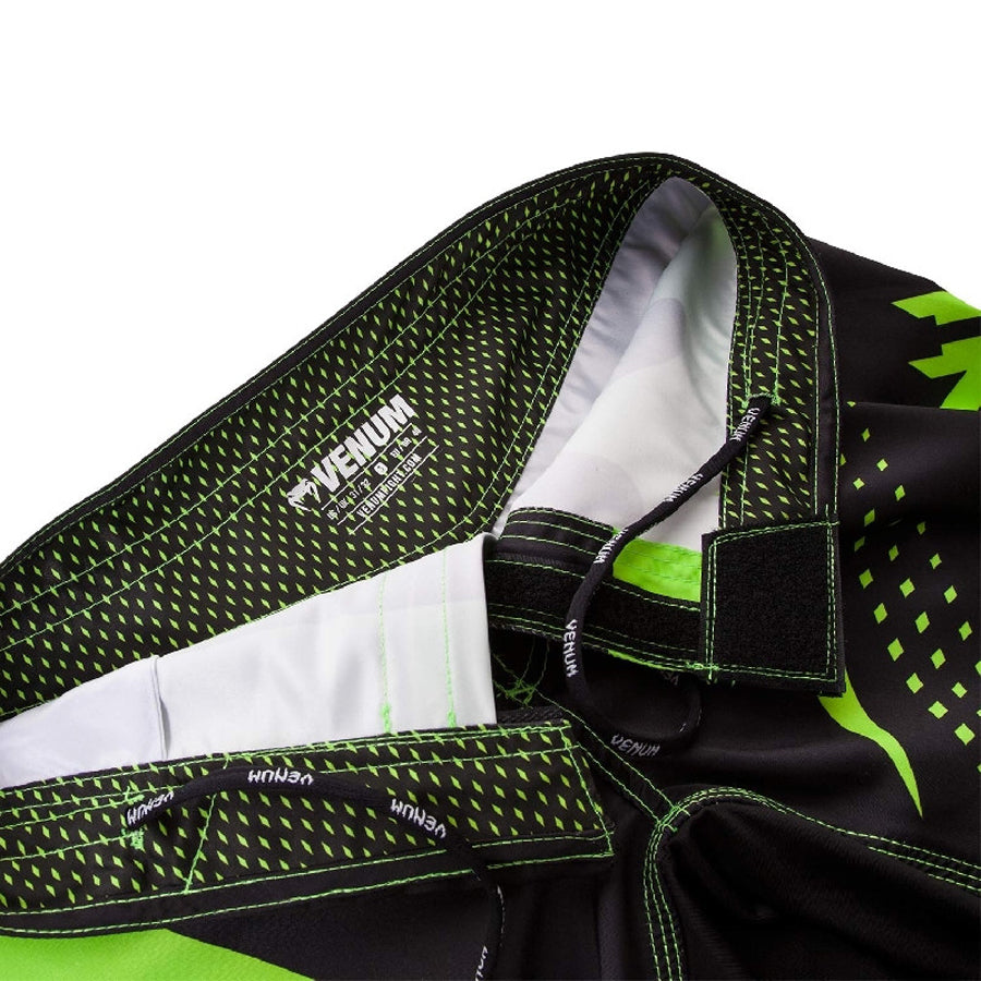 VENUM "Hurricane" Black/Neo Yellow - Fight Shorts