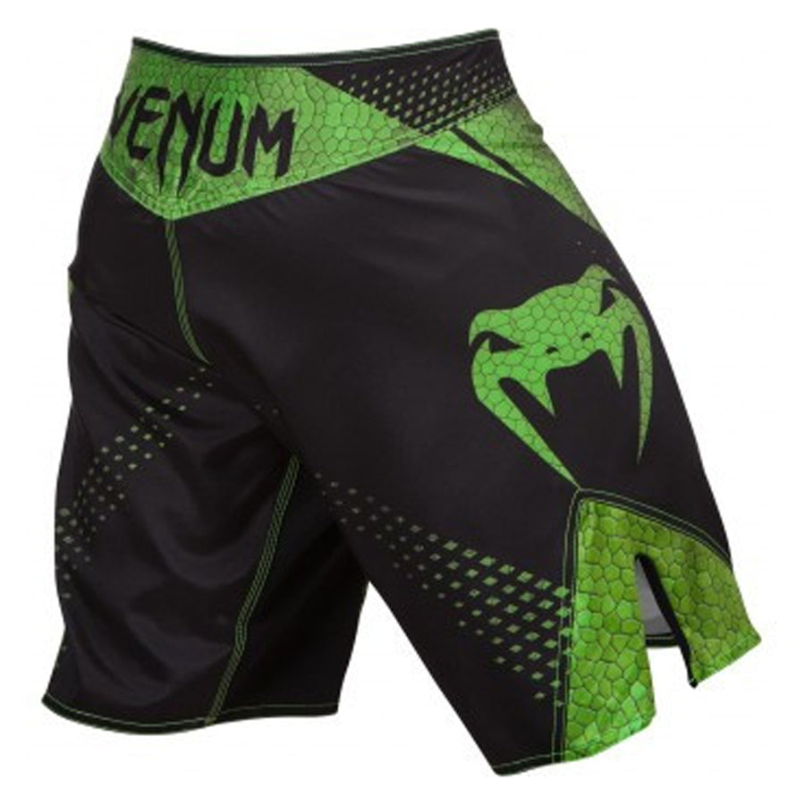 VENUM "Hurricane" Amazonia Green - Fight Shorts