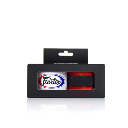 Fairtex käsiside. Elastinen hyvin käteen muotoutuva käsiside. Pituus 3m. Väri: punainen. Nyrkkeilyside. May thai, kickboxing. 