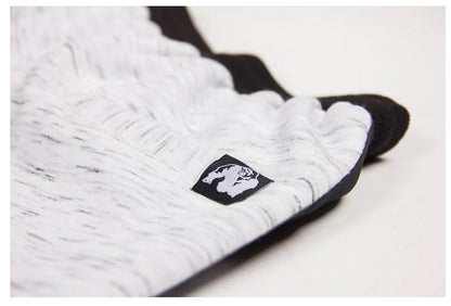 Gorilla wear 
Saint Thomas -treenihousut yksityiskohta ja lähikuva kankaan kuvioinnista