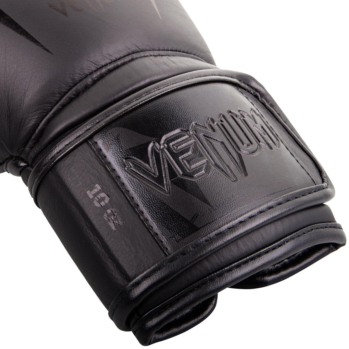 Venum Giant 3.0 Nyrkkeilyhanskat 16 oz